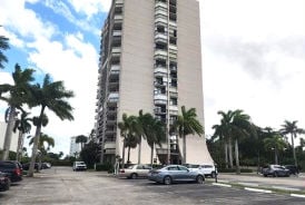 Condo 2BR 2BA - 2425 Presidential Way #1203, West Palm Beach, FL