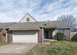 Single Family 3BR 2BA - 5005 N 34TH ST, Broken Arrow, OK