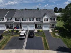 Townhome 3BR 3BA - 1163 TUDOR DR, Breinigsville, PA