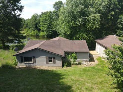 Single Family 2BR 1BA - 9190 W STATE ROAD 46, Bowling Green, IN