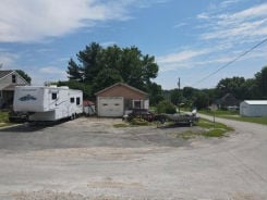 Single Family 3BR 1BA - 150 TUNNEL ST, Bedford, IN
