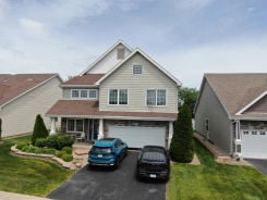 Single Family 4BR 3BA - 7934 W 101ST PL, Crown Point, IN
