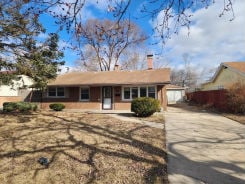 Single Family 4BR 2BA - 1449 GORDON AVE, Calumet City, IL