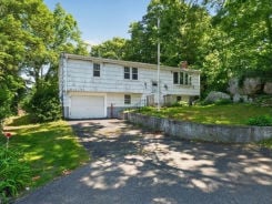 Single Family 3BR 1BA - 21 SANDRA LN, Weymouth, MA