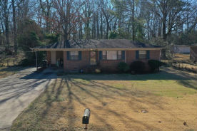 Single Family 3BR 1BA - 321 18TH CT NW, Birmingham, AL