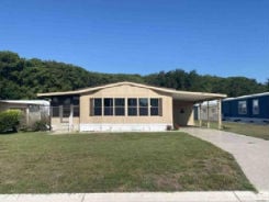 Mobile Home 2BR 2BA - 109 LYONIA LN, Wildwood, FL