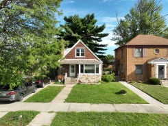Single Family 4BR 2BA - 132 DETROIT ST, Calumet City, IL