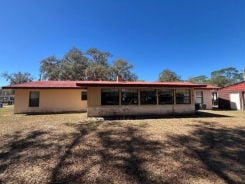 Single Family 3BR 2BA - 5875 NE 167TH AVE, Silver Springs, FL