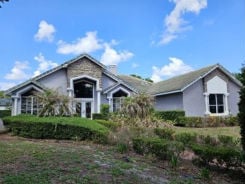 Single Family 4BR 2BA - 2128 LAKE CRESCENT CT, Windermere, FL