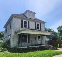 Single Family 2BR 1BA - 1659 3RD AVENUE, Terre Haute, IN