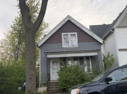 Single Family 5BR 2BA - 2620 S PINE AVE, Milwaukee, WI