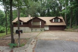 Single Family 6BR 3BA - 1513 TINSDALE ST, Nashville, AR