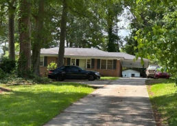 Single Family 3BR 2BA - 977 FAYETTEVILLE RD SE, Atlanta, GA