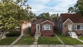 Single Family 3BR 2BA - 14435 S EMERALD AVE, Riverdale, IL