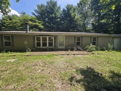 Mobile Home 3BR 2BA - 4401 Garard Chapel Rd, Bowling Green, IN