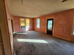 Single Family 3BR 2BA - 312 ELM ST, Endeavor, WI