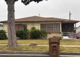 Single Family 3BR 2BA - 1556 W 111TH PL, Los Angeles, CA