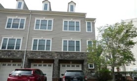 Condo 3BR 3BA - 11272 WORTHAM CREST CIR, Manassas, VA