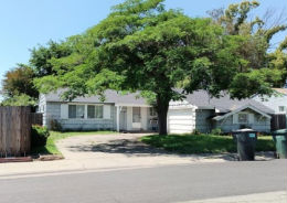 Single Family 4BR 2BA - 7618 CIRCLE PKWY, Sacramento, CA