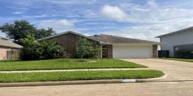 Single Family 3BR 2BA - 16502 LANCASTER PL DR, Houston, TX