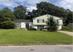 Single Family 3BR 2BA - 6363 LAUREL POST DR, Lithonia, GA